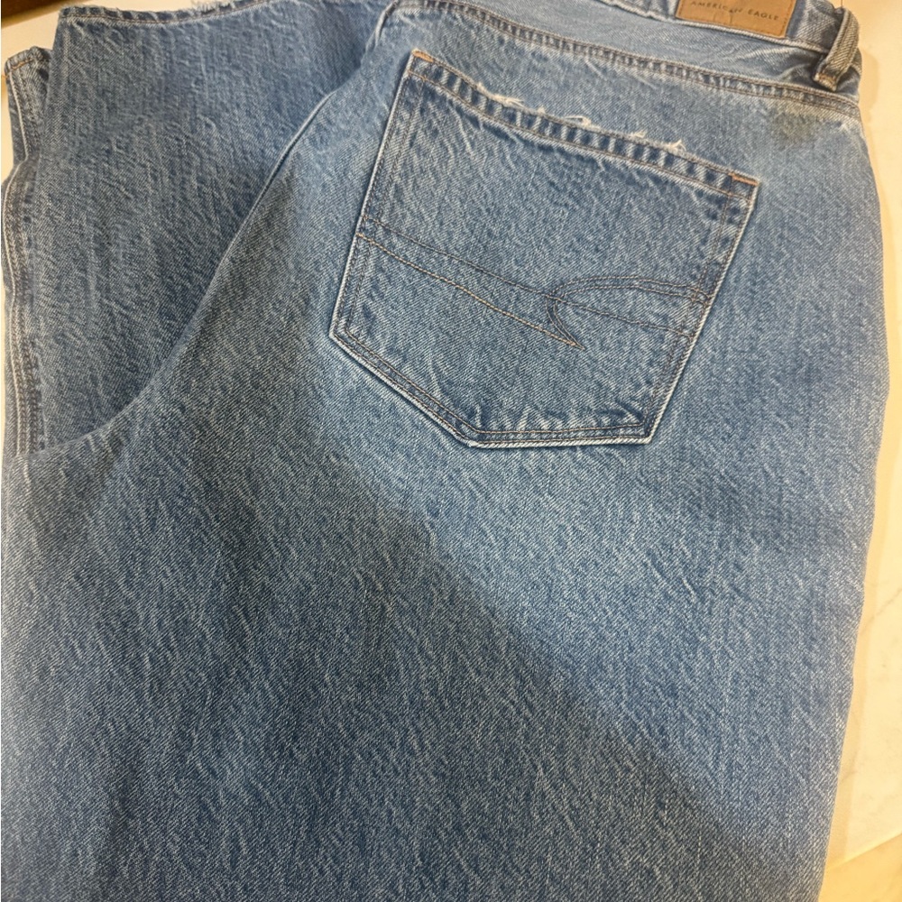 American Eagle Outfitters Light Blue Jeans